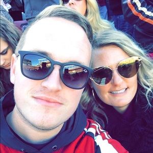 Meet your Posher, Connor